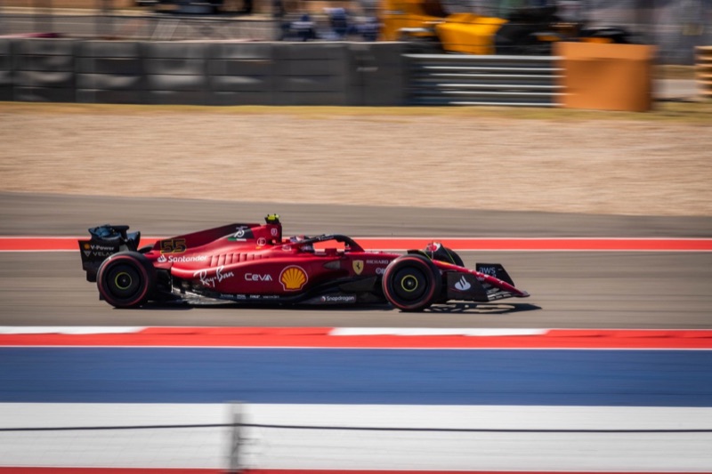 Motorsports photograph 2